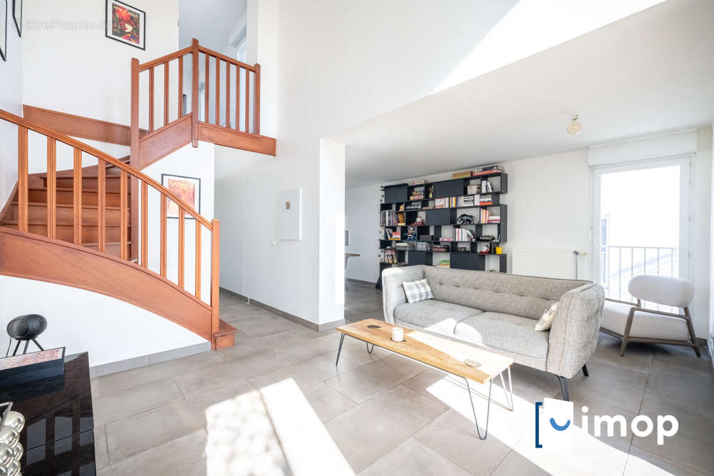 Appartement à ASNIERES-SUR-SEINE