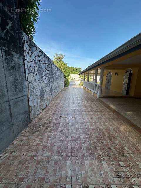 Maison à CAYENNE