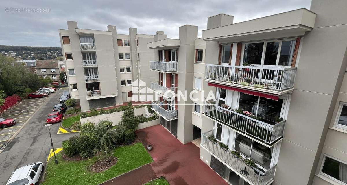 Appartement à MANTES-LA-JOLIE