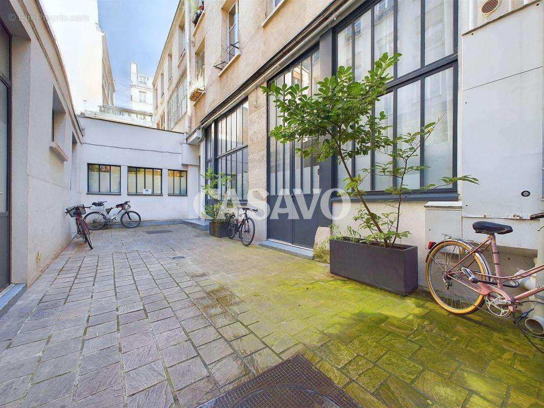 Appartement à PARIS-10E