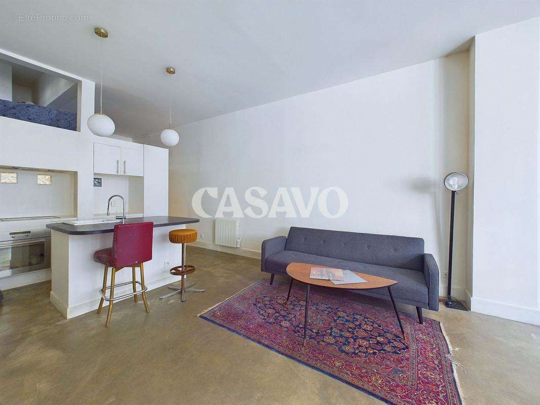 Appartement à PARIS-10E