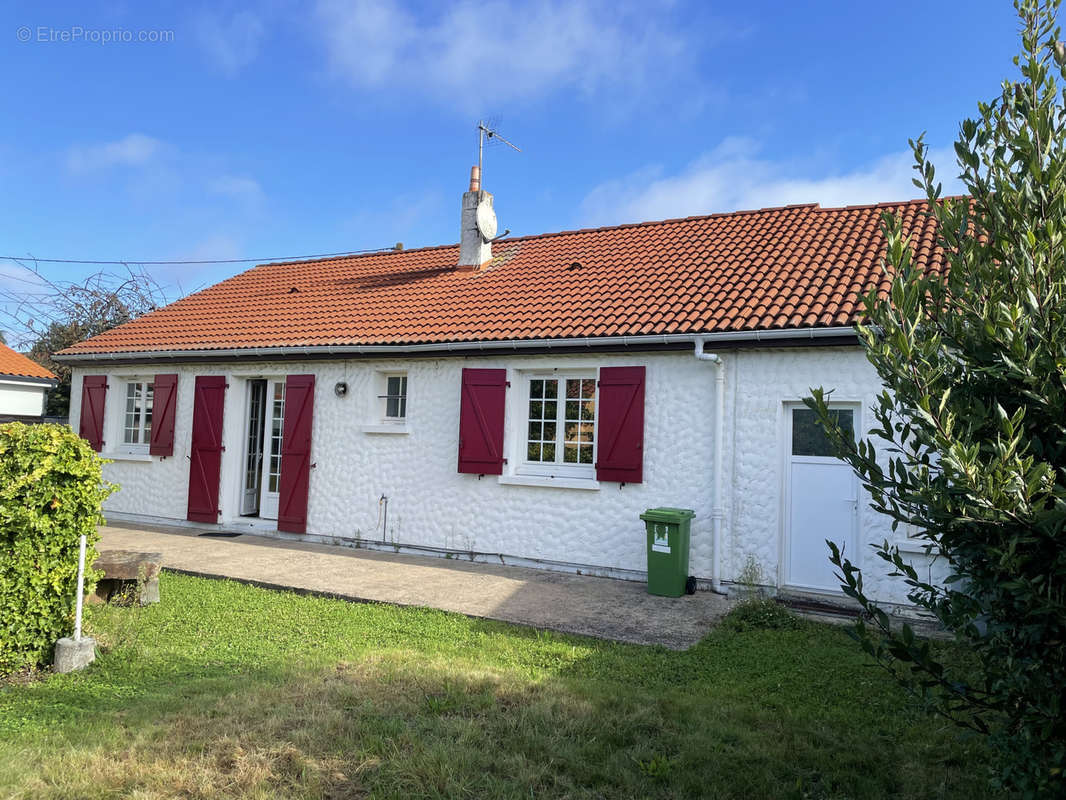 Maison à LES SORINIERES