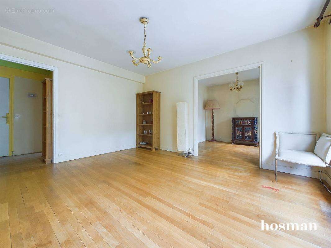 Appartement à PARIS-20E