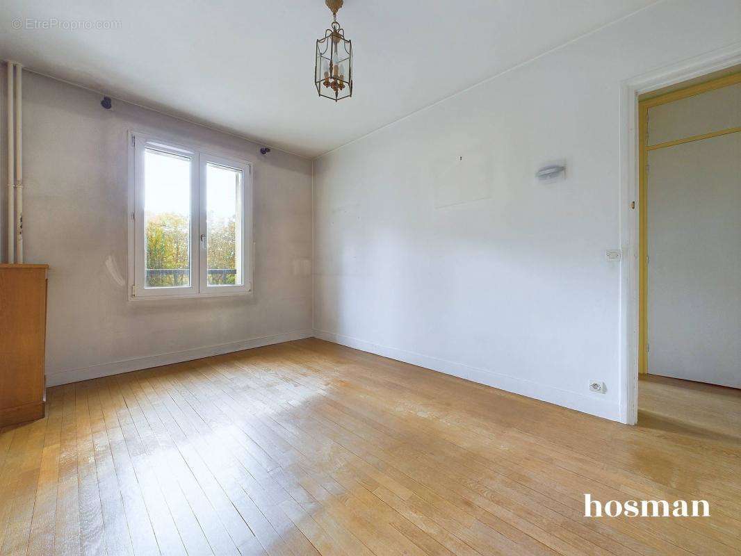 Appartement à PARIS-20E