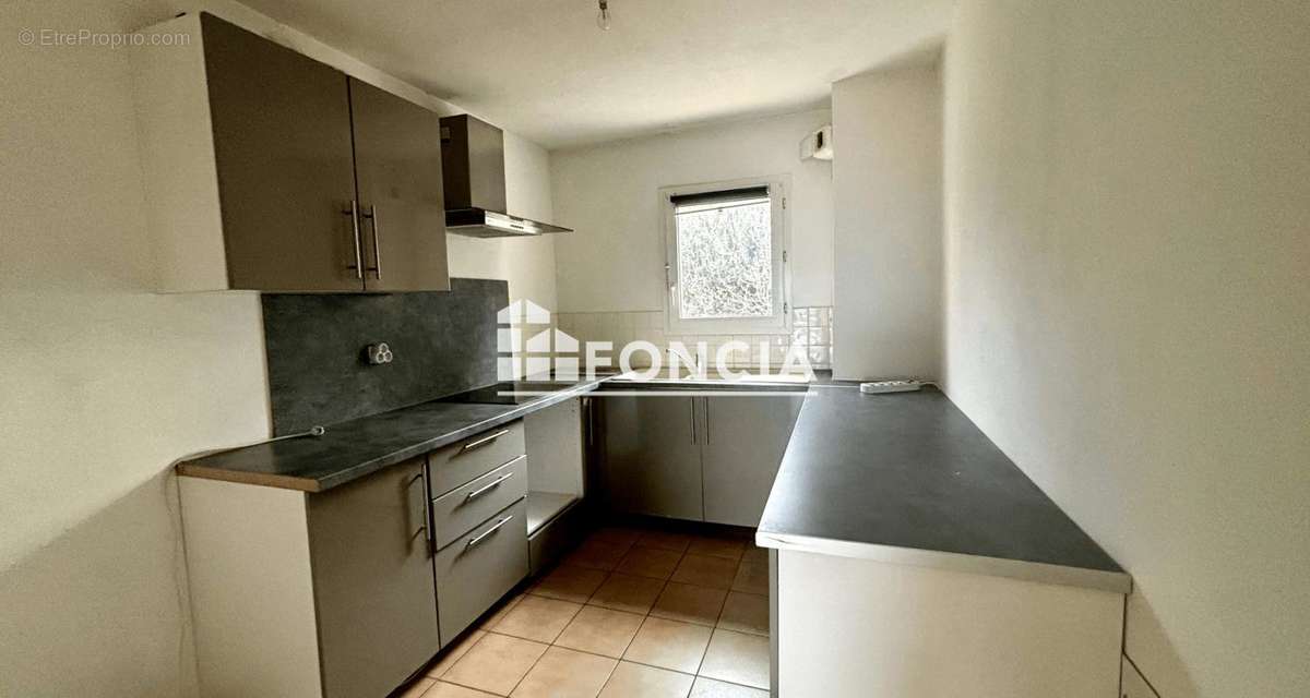 Appartement à PUGET-SUR-ARGENS