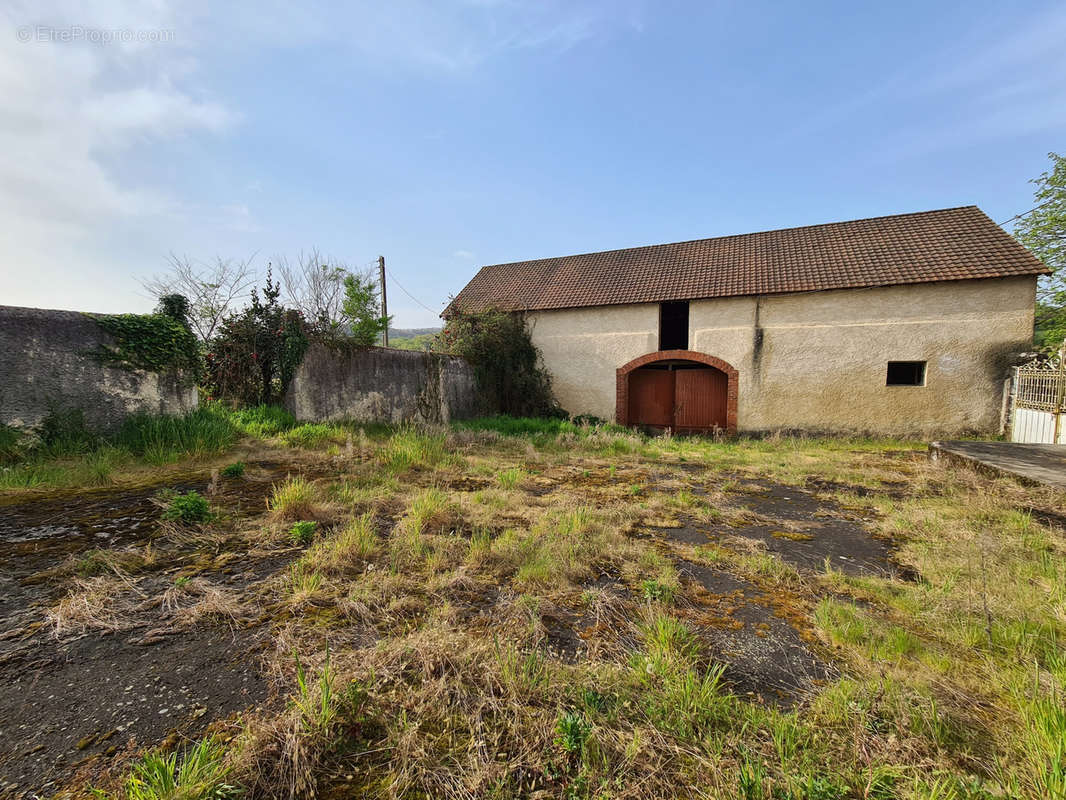 Maison à ARTHEZ-DE-BEARN