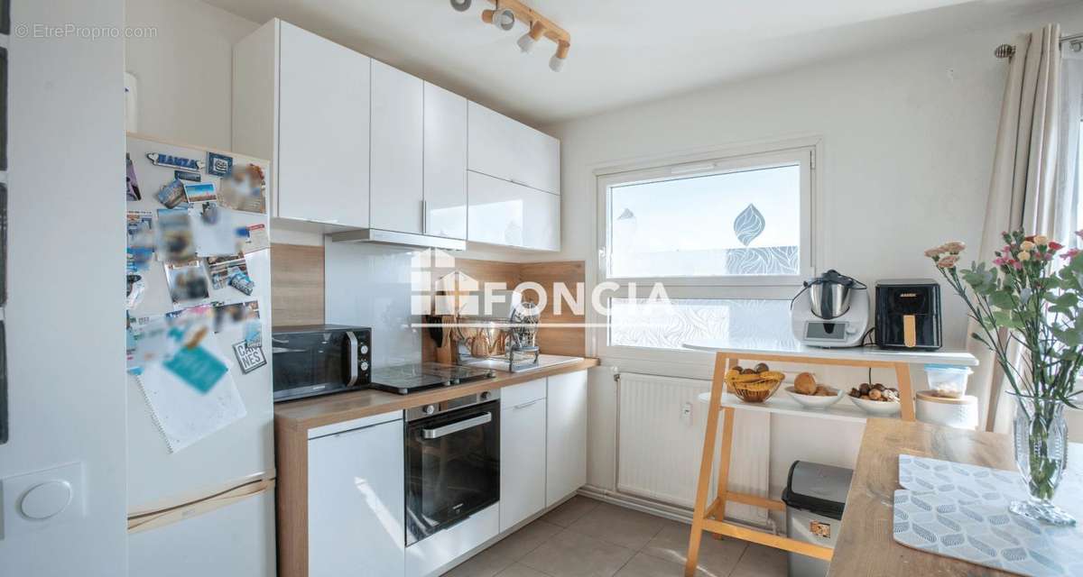 Appartement à RUEIL-MALMAISON