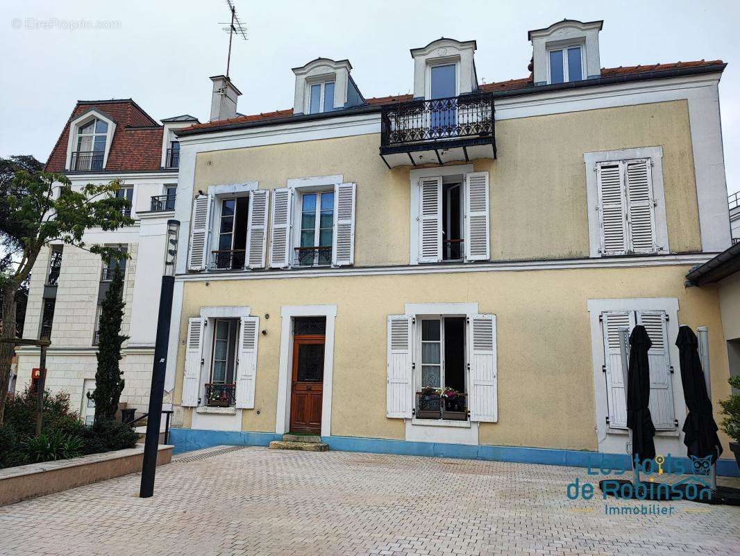 Appartement à FONTENAY-AUX-ROSES