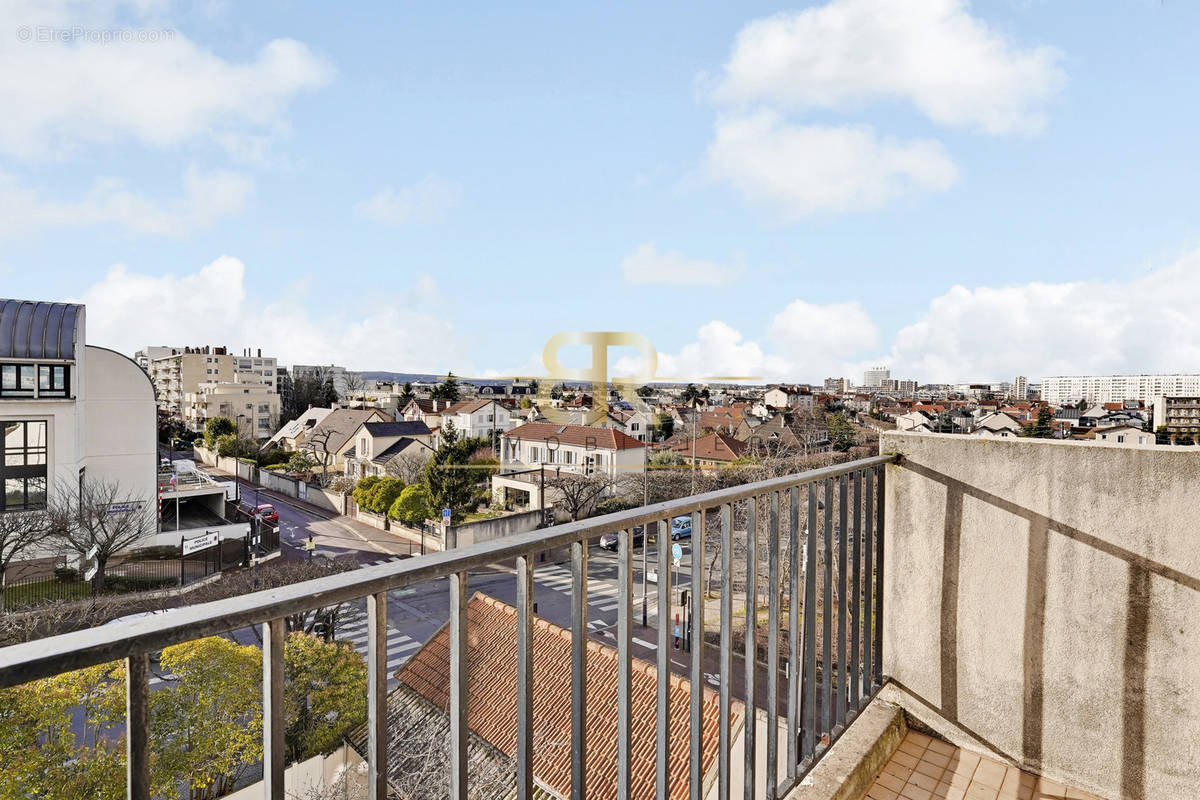 Appartement à RUEIL-MALMAISON