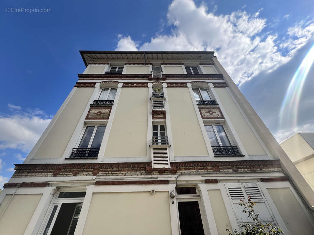 Appartement à CLICHY