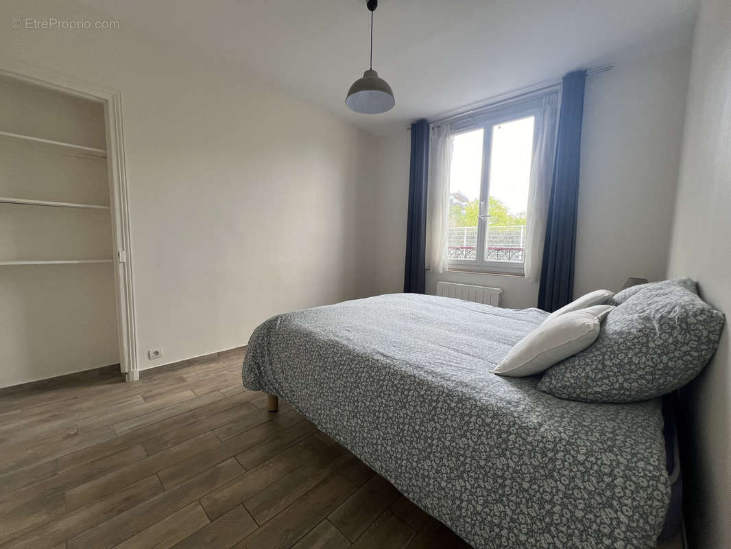 Appartement à CLICHY