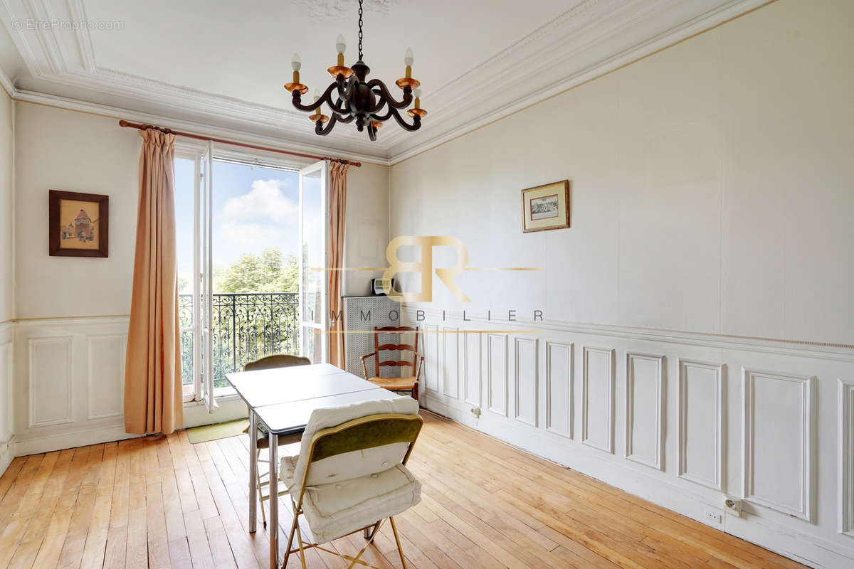 Appartement à LEVALLOIS-PERRET