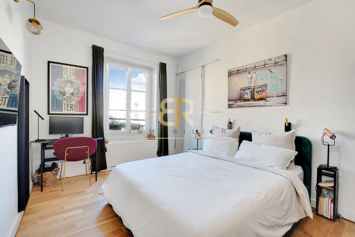 Appartement à PARIS-2E