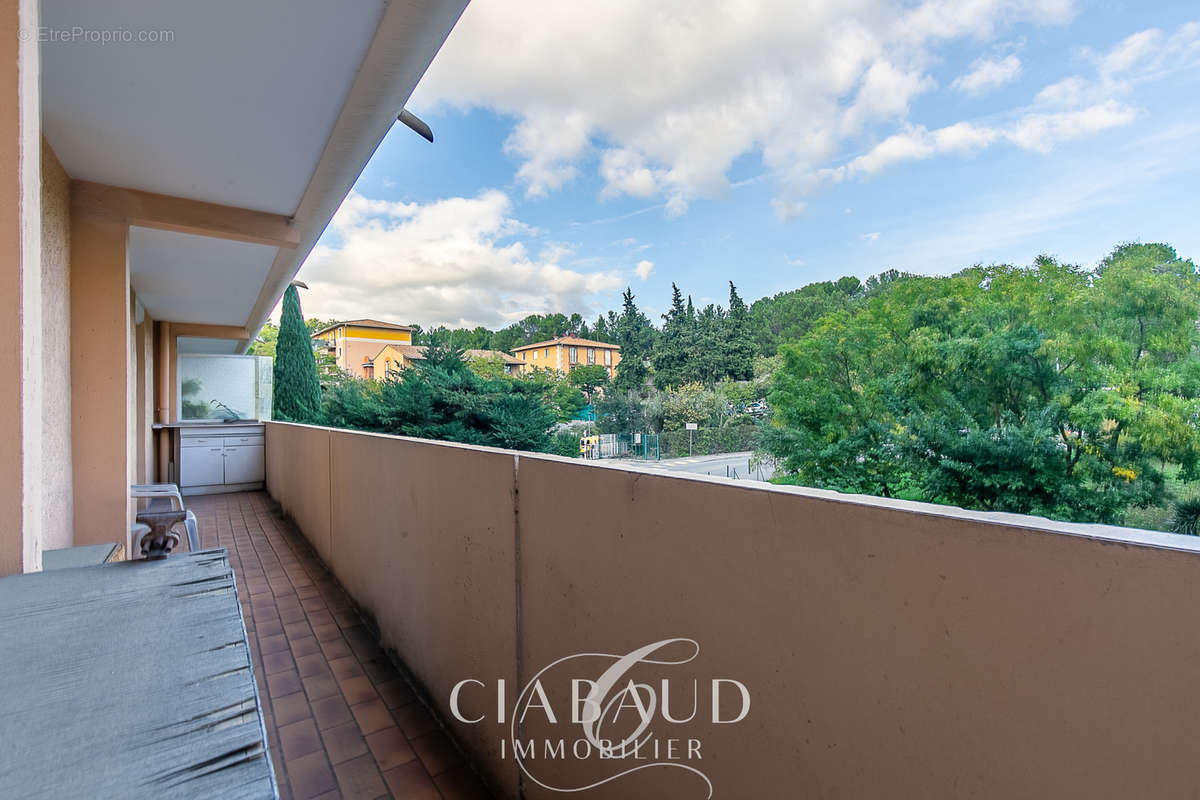 Appartement à AIX-EN-PROVENCE