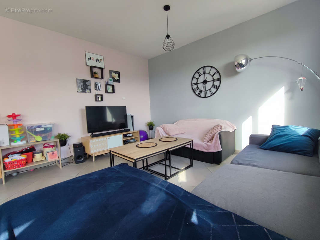 Appartement à FEYZIN