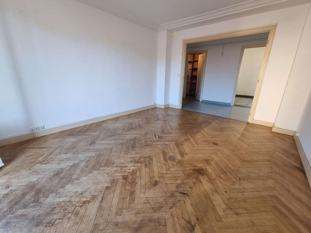 Appartement à LYON-7E