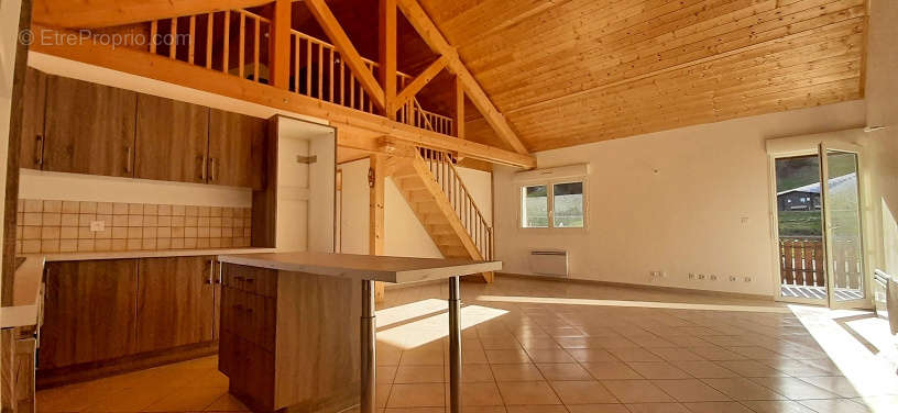 Appartement à SAINT-SIXT