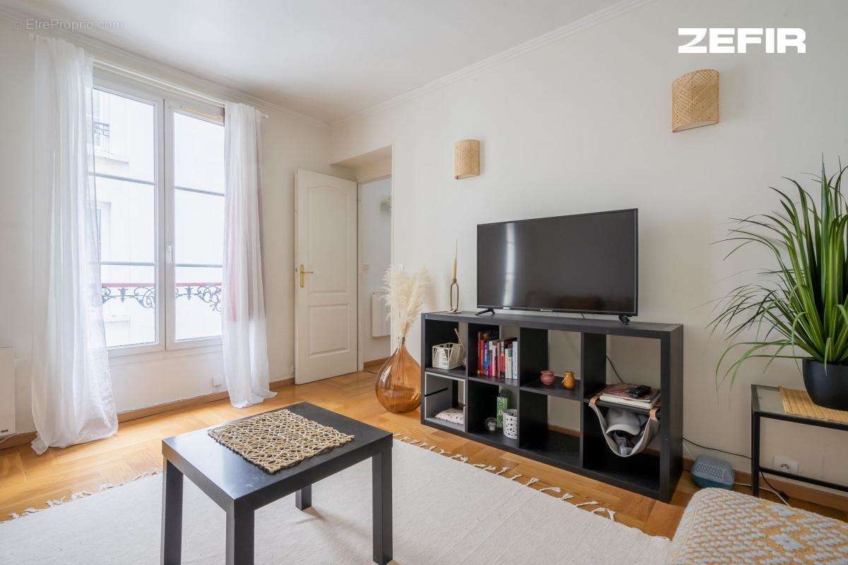 Appartement à PARIS-12E