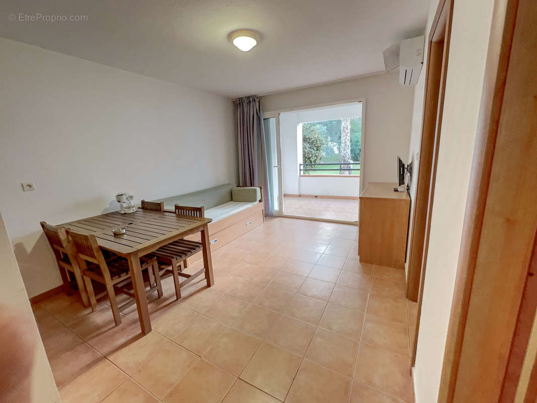 Appartement à SAN-NICOLAO