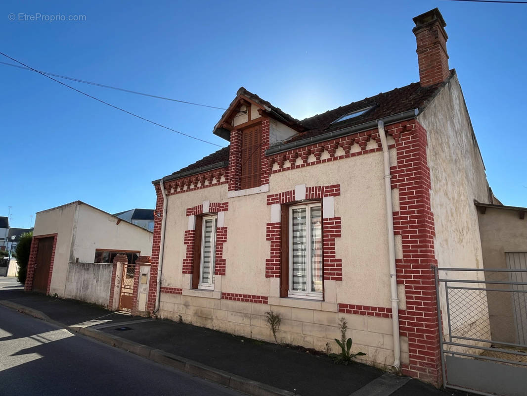 Maison à LA FERTE-SAINT-AUBIN