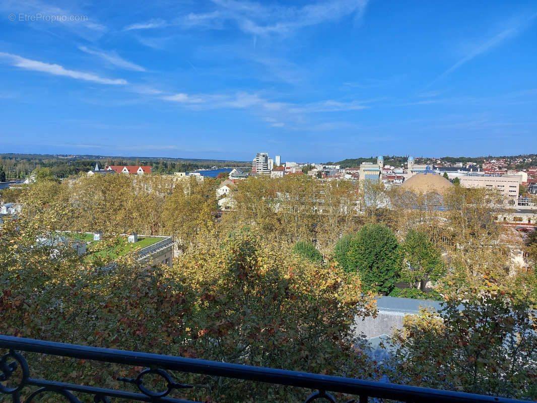 Appartement à VICHY