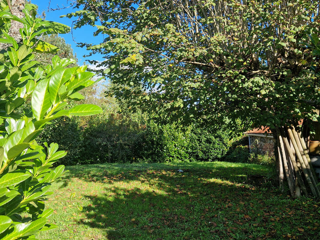 Maison à ARNAC-POMPADOUR