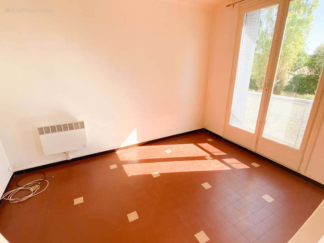 Appartement à MARSEILLE-14E