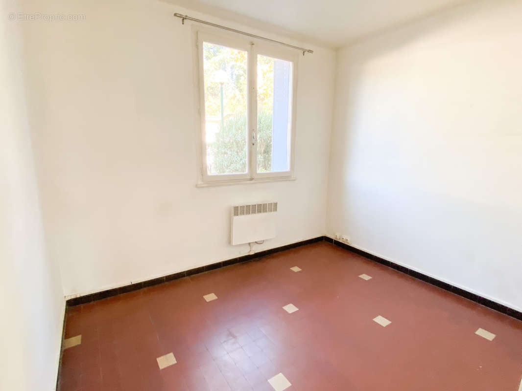 Appartement à MARSEILLE-14E