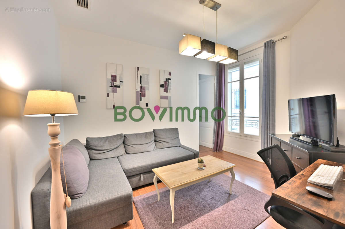 Appartement à PARIS-17E