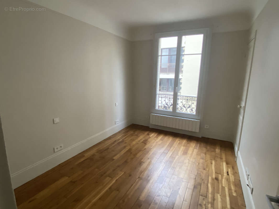 Appartement à PARIS-12E