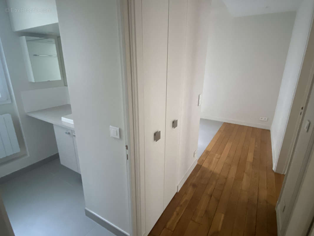 Appartement à PARIS-12E