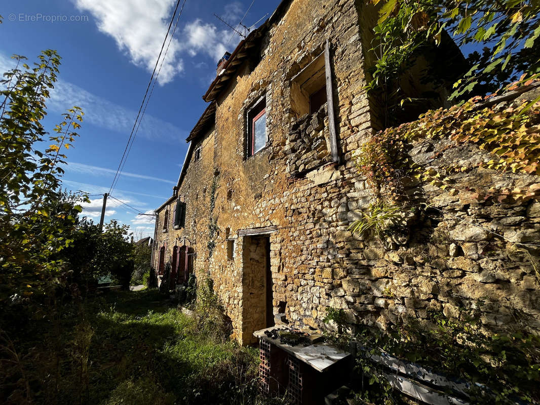 Maison à MAROLLES-LES-BAILLY