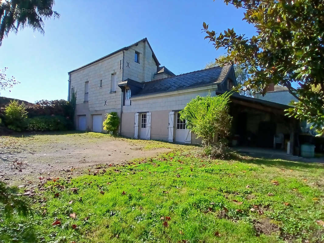 Maison à SAINT-MATHURIN-SUR-LOIRE