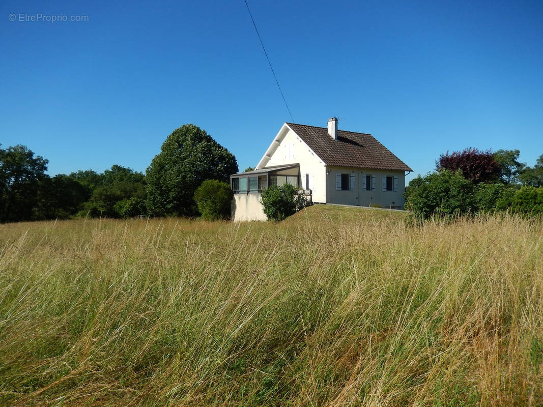 Maison à SAINTE-ORSE