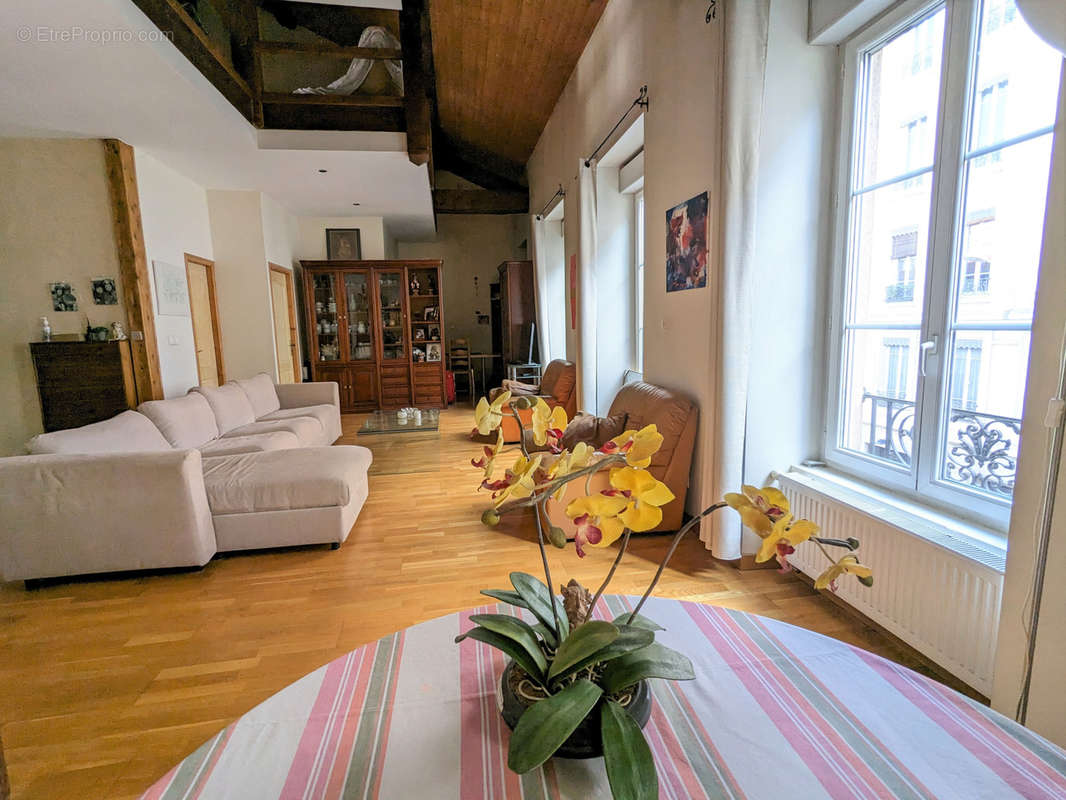 Appartement à LYON-3E