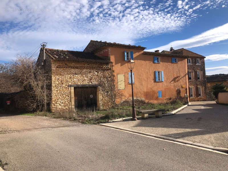 Maison à GARGAS