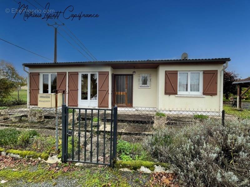 Maison à VERTEILLAC