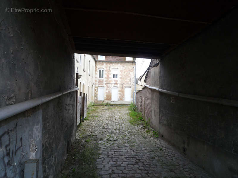 Appartement à LA FERE