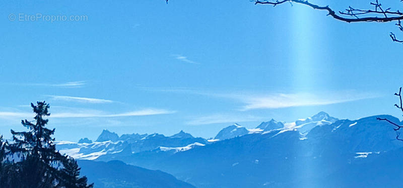 Terrain à MONNETIER-MORNEX