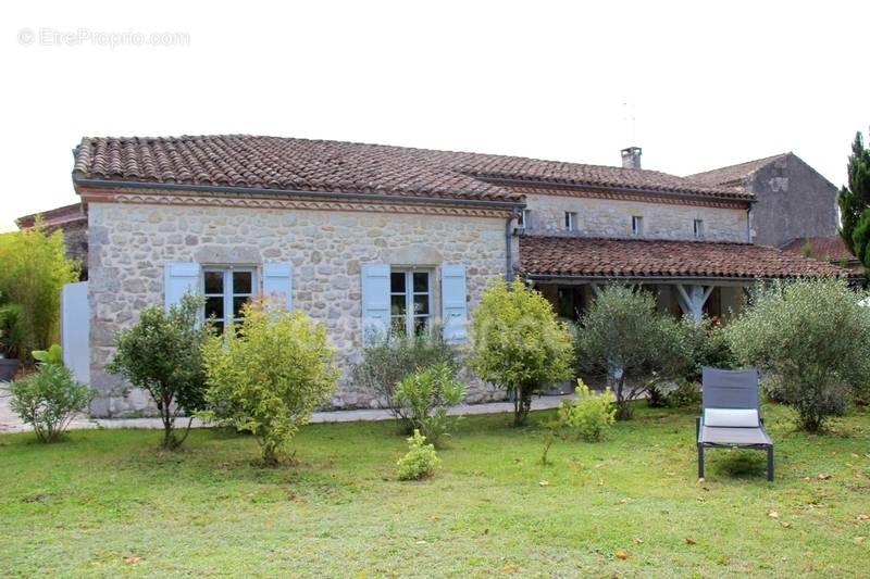 Maison à LECTOURE