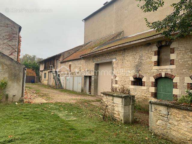 Maison à CLAMECY