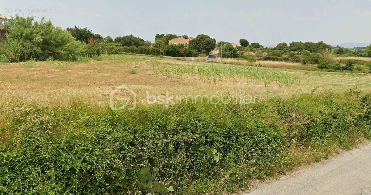 Terrain à SAINT-PONS-DE-MAUCHIENS