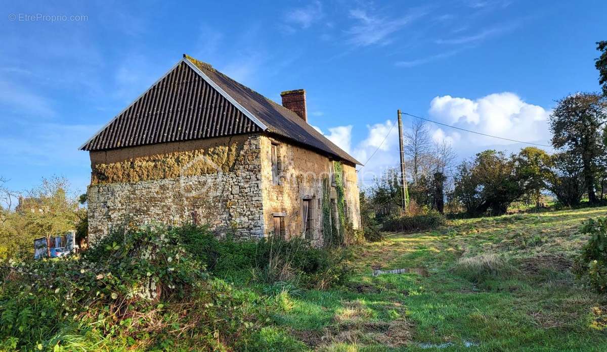 Appartement à CAMPAGNOLLES