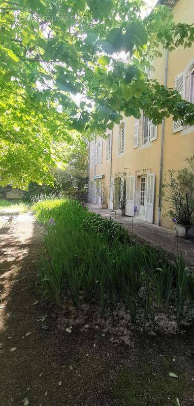 Maison à BOURG-SAINT-ANDEOL