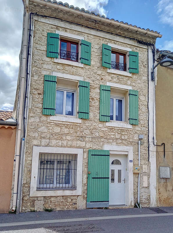 Maison à LAPALUD