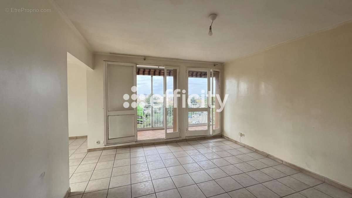 Appartement à MARSEILLE-10E