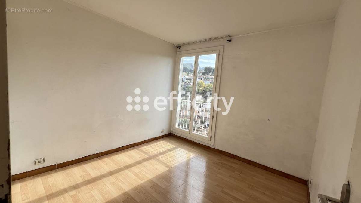 Appartement à MARSEILLE-10E