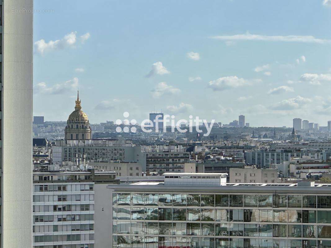 Appartement à PARIS-15E