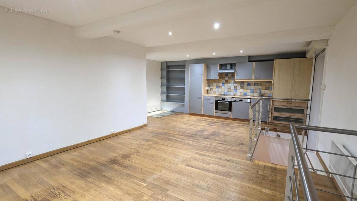 Appartement à LYON-1E