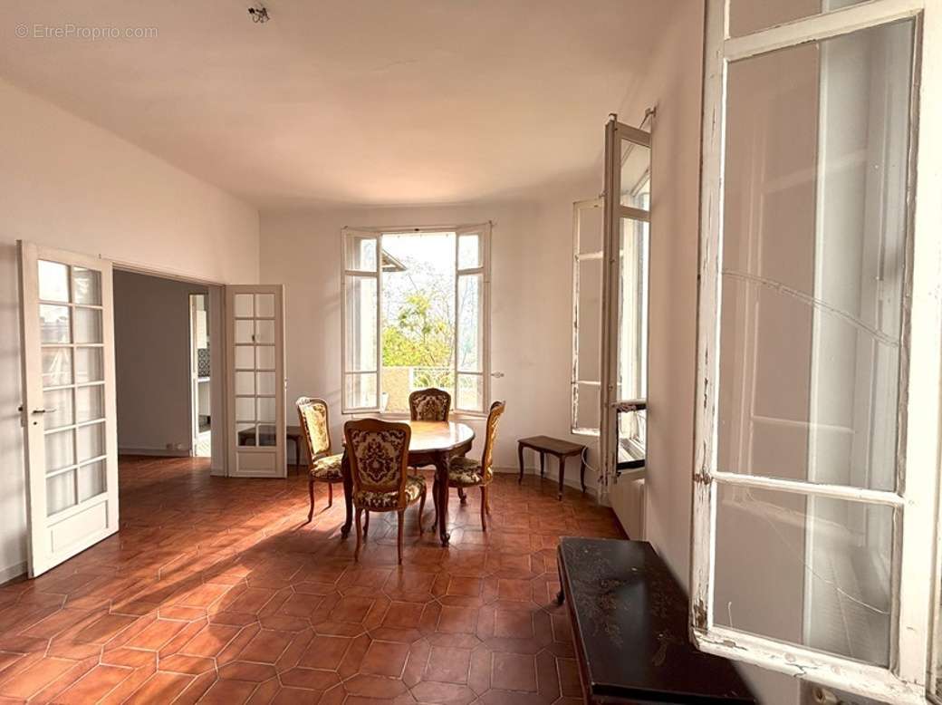 Appartement à MARSEILLE-13E